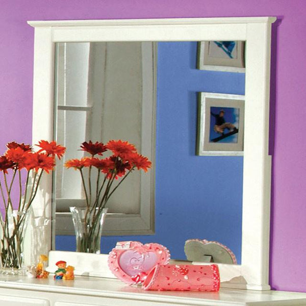 Bella Mirror