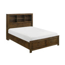 Sullivan Queen Platform Bed with Footboard
