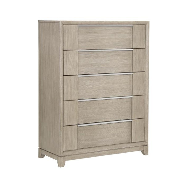 McKewen Chest